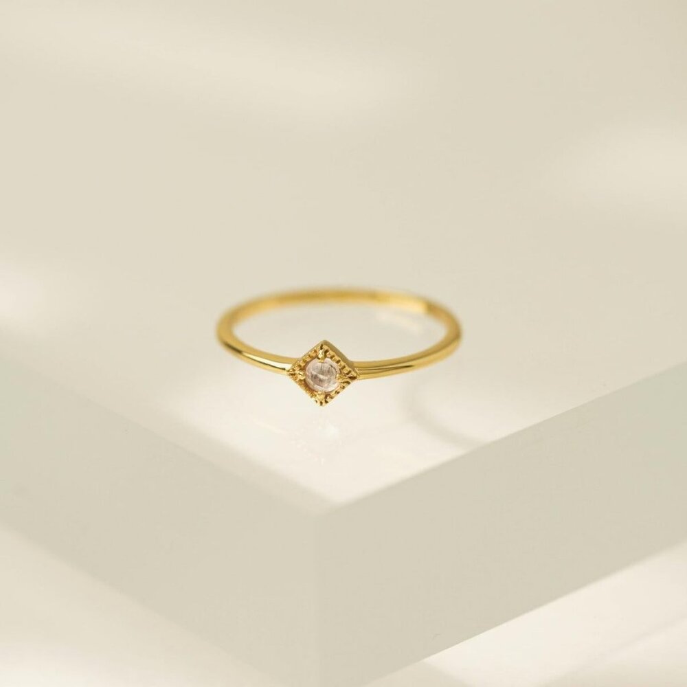 Eclipse Ring - Moonstone